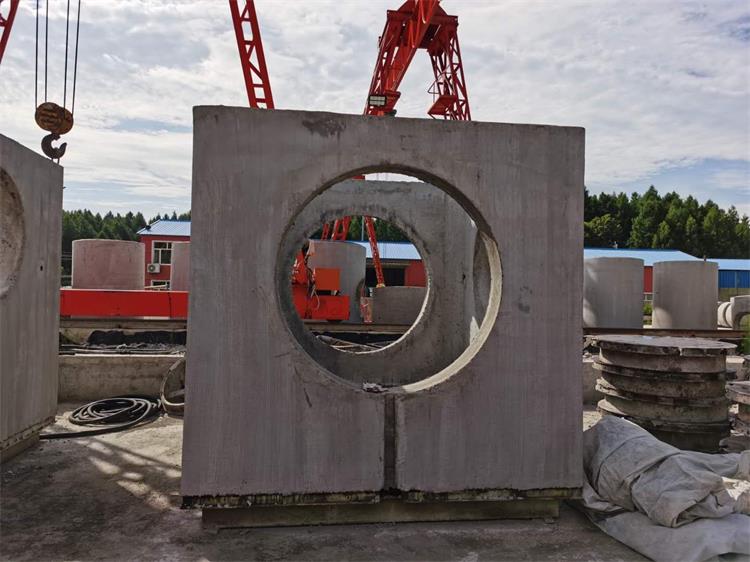 �L�����S��